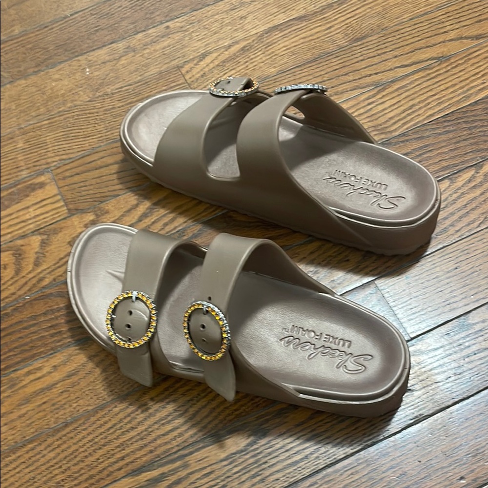 Skechers Women's Tan Slide Sandals